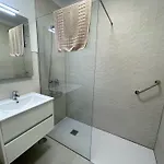 埃迪菲西奥唐迭戈公寓 *