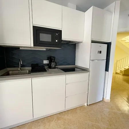 Edificio Don Diego Apartamento Los Cristianos (Tenerife)